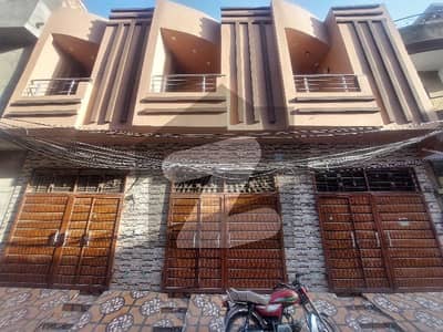 پیکو روڈ لاہور میں 3 کمروں کا 3 مرلہ مکان 1.25 کروڑ میں برائے فروخت۔