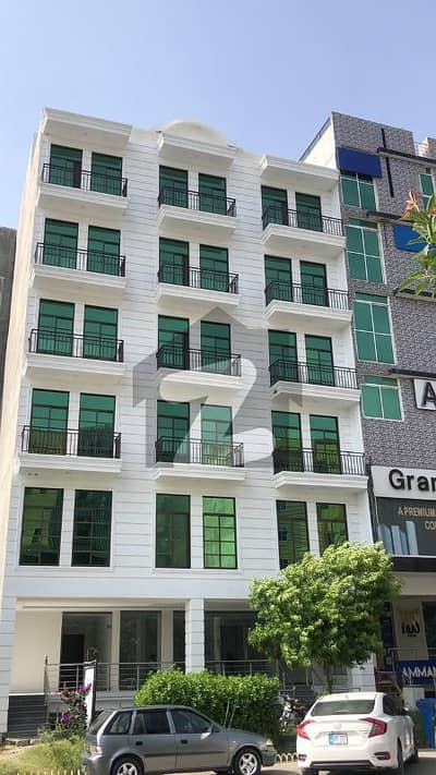 6 Marla Brand New Multi-Story Building for Sale in Gulberg Greens