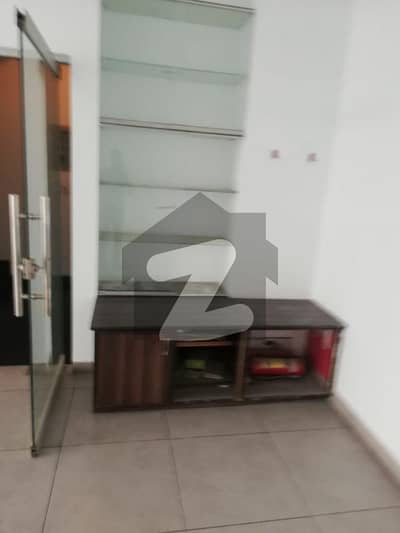 4-Marla 4th Floor Available for rent in dha Phase 5
