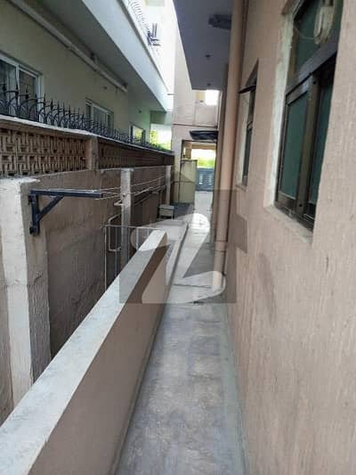 Beautiful Ground portion house for rent