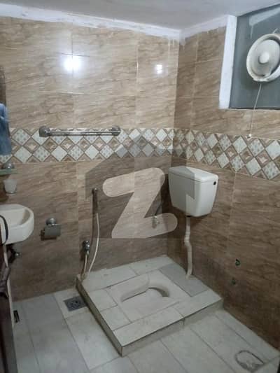 رینج روڈ راولپنڈی میں 2 کمروں کا 6 مرلہ زیریں پورشن 35.0 ہزار میں کرایہ پر دستیاب ہے۔