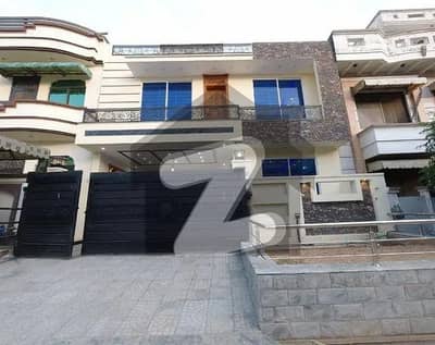G-13 8 MARLA 30X60 BRAND NEW LUXURY HOUSE FOR SALE PRIME LOCATION G13. G14 ISB