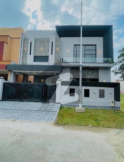 9 Marla Brand New House For Sale In Bankers Avenue Cooperative Housing Society