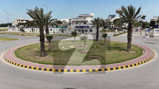 10 MARAL PLOT FILE AVAILABLE ON BOOKING PRICE IN ETIHAD TOWN PHASE 1 RAIWIND ROAD