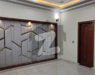 Centrally Located House In Wapda Town Phase 1 - Block J3 Is Available For sale