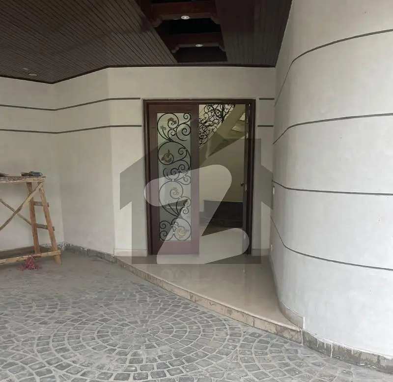Spacious House Is Available In DHA Phase 3 For sale