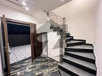 10 Marla Out Class House For Rent In DHA Phase 3 Block-Z Lahore.