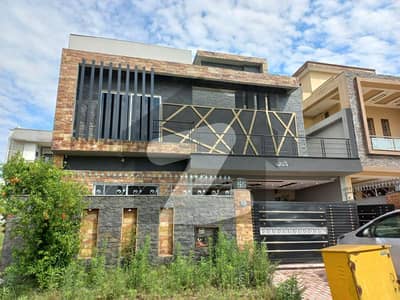 Investor Price 10 Marla Double Unit House Available For Sale In Block G