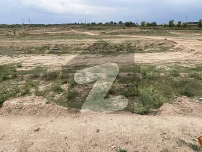 01 Kanal Plot File For Sale In E Executive Gulberg