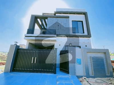 5 Marla Brand Attractive New House for sale in Jinnah block Bahria Town Lahore