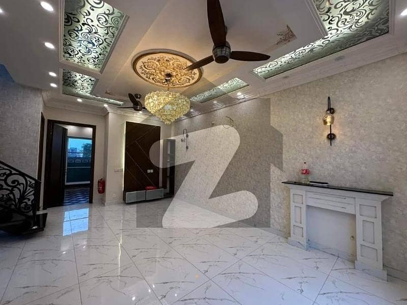3 YEARS EASY INSTALLMENT PLAN BRAND NEW HOUSE FOR SALE PARK VIEW CITY LAHORE