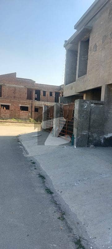 ایڈن گارڈنز ایڈن,لاہور میں 4 کمروں کا 5 مرلہ مکان 75.0 لاکھ میں برائے فروخت۔