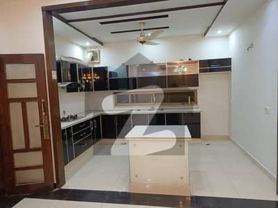 10 Marla upper portion available for rent in Ghaznavi block bahria town lahore