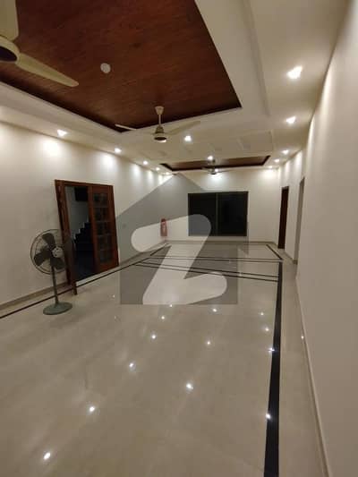15 Marla Upper Portion House For Rent In DHA Phase 1 Block-N Lahore.