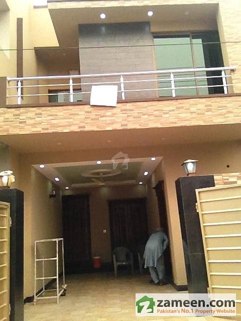 5 Marla Brand New House 6 Beds With Attach Baths  3 Storey Wallpapers Owner Made 3 Kitchens TV Lounge