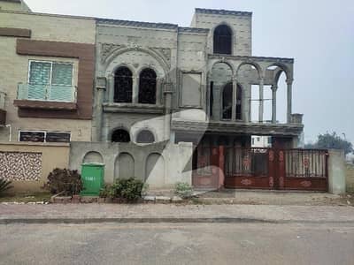10 Marla Grey Structure For Sale in Talha Sector E Bahria Town Lahore