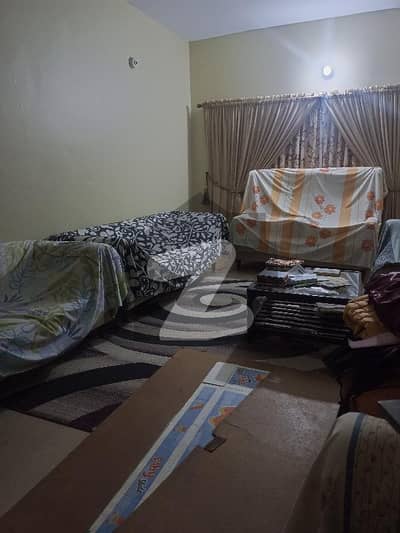 نارتھ ناظم آباد ۔ بلاک ایچ نارتھ ناظم آباد,کراچی میں 3 کمروں کا 16 مرلہ مکان 1.2 لاکھ میں کرایہ پر دستیاب ہے۔