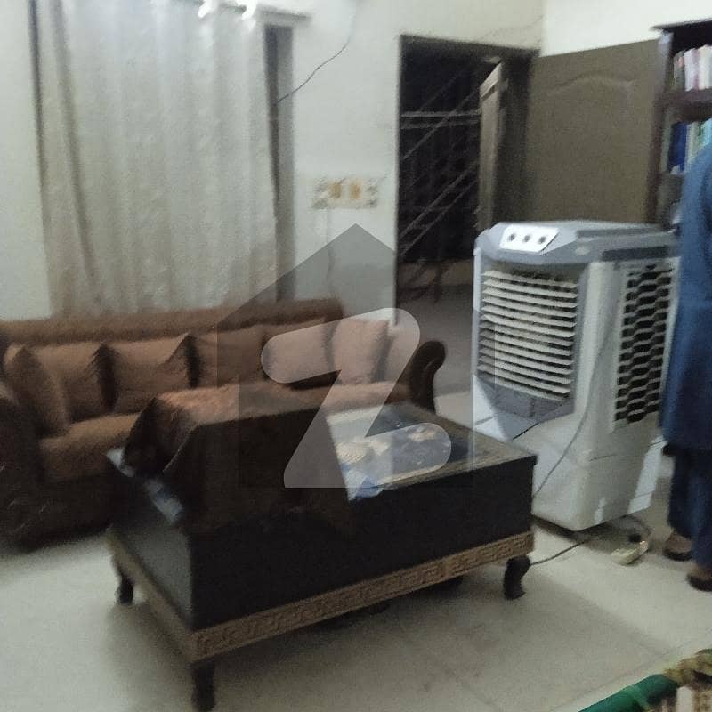 علامہ اقبال ٹاؤن ۔ گلشن بلاک علامہ اقبال ٹاؤن,لاہور میں 4 کمروں کا 10 مرلہ مکان 3.4 کروڑ میں برائے فروخت۔ علامہ اقبال ٹاؤن ۔ گلشن بلاک علامہ اقبال ٹاؤن,لاہور میں 4 کمروں کا 10 مرلہ مکان 3.4 کروڑ میں برائے فروخت۔