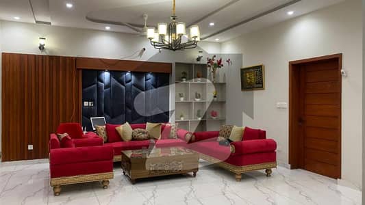 10 Marla Brand New 5 Bed Luxury House For Rent In DD Block Sector D Bahria Town Lahore