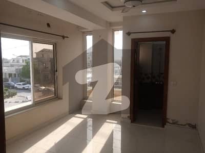 Well maintained spacious 1 bed apartment for rent