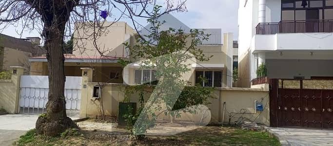 40*80 SINGLE STOREY HOUSE STOREY HOUSE FOR SALE IN REASONABLE PRICE.