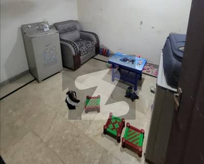 شاہ فرید ملتان روڈ,لاہور میں 3 کمروں کا 2 مرلہ مکان 55.0 لاکھ میں برائے فروخت۔