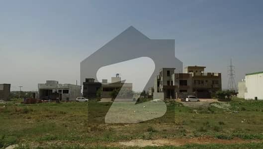 A Spacious 6 Marla Residential Plot In Roshan Pakistan Scheme