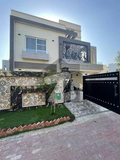 10 Marla Luxury House For Sale In Bahria Town - Rafi Block.