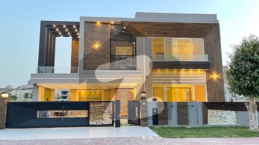 10 Marla House For Rent In Gulbahar Block Bahria Town Lahore