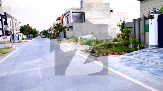 بحریہ نشیمن ۔ آئرس بحریہ نشیمن,لاہور میں 5 مرلہ رہائشی پلاٹ 50.0 لاکھ میں برائے فروخت۔
