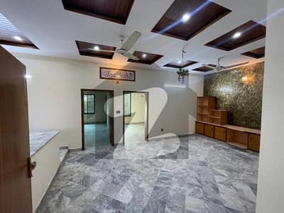 7.5 marla house for rent in q block johar town