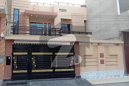 مدینہ ٹاؤن کینال روڈ,رحیم یار خان میں 5 کمروں کا 8 مرلہ مکان 2.0 کروڑ میں برائے فروخت۔