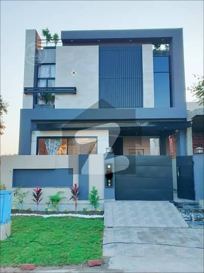 5 MARLA SLIGHTLY USED BEAUTIFUL MODERN DESIGN HOUSE FOR RENT IN DHA PHASE 9 TOWN