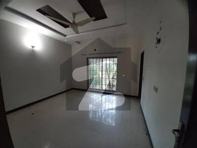 10 Marla Upper Portion Available For Rent In Bahria Town Lahore.