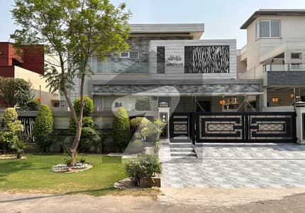 1 Kanal Modern Luxury House Is Available For Rent In PHASE 6 DHA, Lahore.