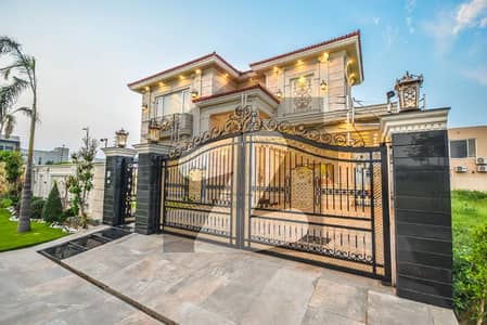 Near Carefoure Solid Construction Spanish Design House For Sale