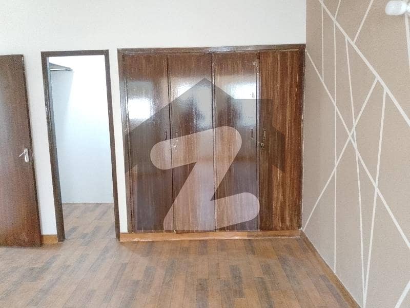 USMAN TERRACE FLAT FOR SALE USMAN TERRACE FLAT FOR SALE