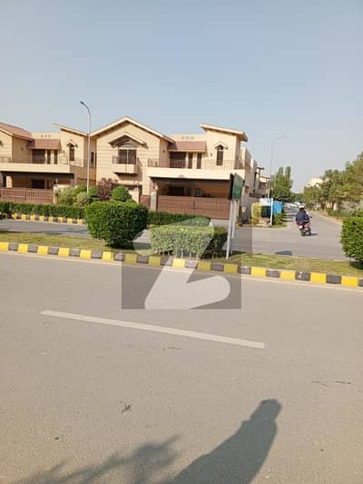 17 Marla 05 Bedrooms House Is Available For Rent In Askari 10 Sector F Lahore