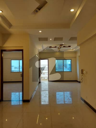 FLAT FOR SALE 3 BED LIFT CAR PARKING BUKHARI COMMERCIAL DHA PHASE 6