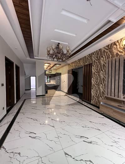 Brand New 400 Sq Yards House With Extraordinary Modern Fittings And Designs. 
Ground Floor 3 Bed Attached Bath Drawing Dinning
1st Floor 3 Bed Attached Bath Drawing Dinning
Roof Fully Maintained