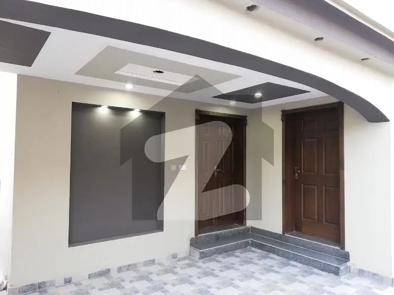 10 MARLA LIKE NEW LOWER PORTION FOR RENT IN JASMINE BLOCK BAHRIA TOWN LAHORE