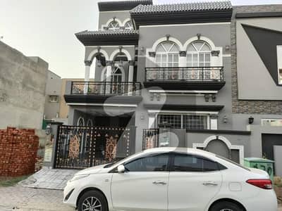 Luxurious Fully Furnished 5 Marla Spanish House for Rent in Bahria Town