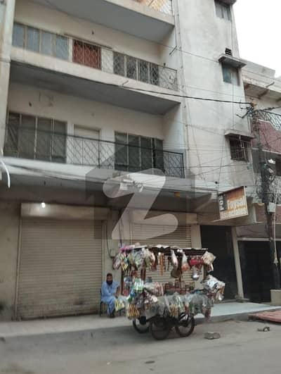 Prime Location 107 Square Yards House Up For sale In PECHS Block 2