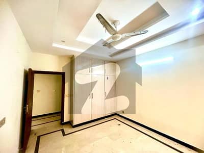 8 MARLA UPPER PORTION HOUSE FOR RENT F-17 ISLAMABAD