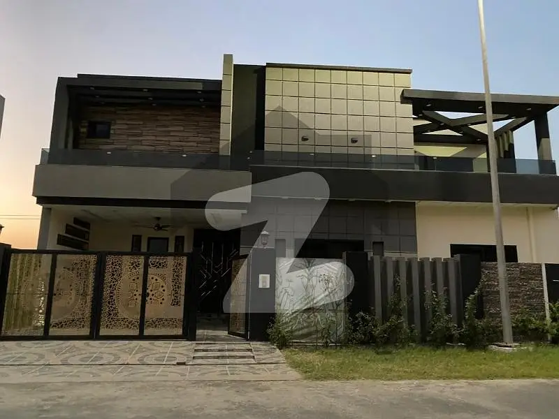 Unoccupied House Of 8 Marla Is Available For sale In Citi Housing Society