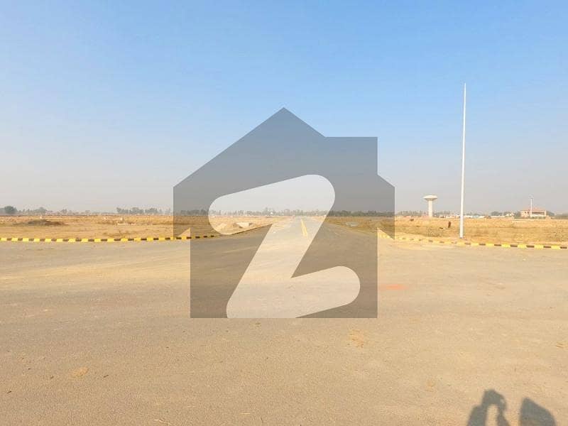 On Excellent Location 1 Kanal Commercial Plot For Sale In LDA City Phase 1 Block E On Excellent Location 1 Kanal Commercial Plot For Sale In LDA City Phase 1 Block E
