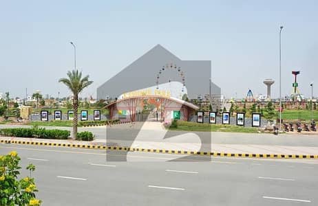 5 marla facing park plot for sale in DHA Multan