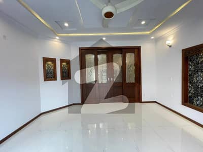 10 Marla Furnished House Available For Rent In Janiper Block Sector C Bahria Town Lahore