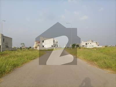 Residential Plot Of 1 Kanal Is Available In Contemporary Neighborhood Of DHA Defence