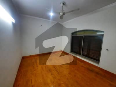 1 Kanal Upper Portion Available For Rent In DHA Phase 4